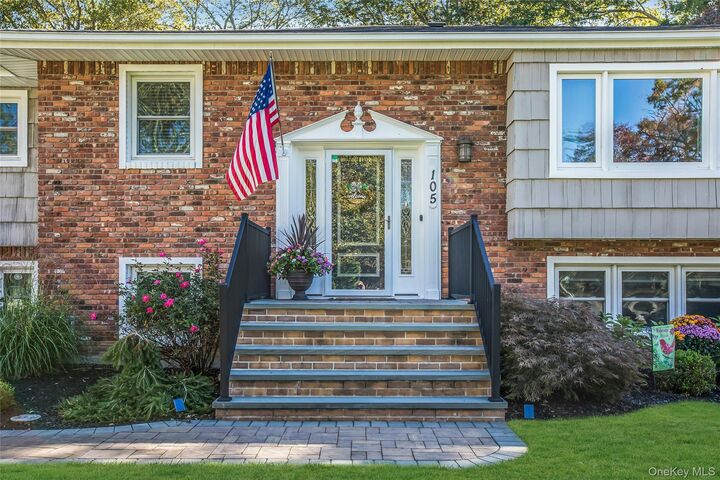 Property Photo:  105 Edgewood Ave  NY 11769 