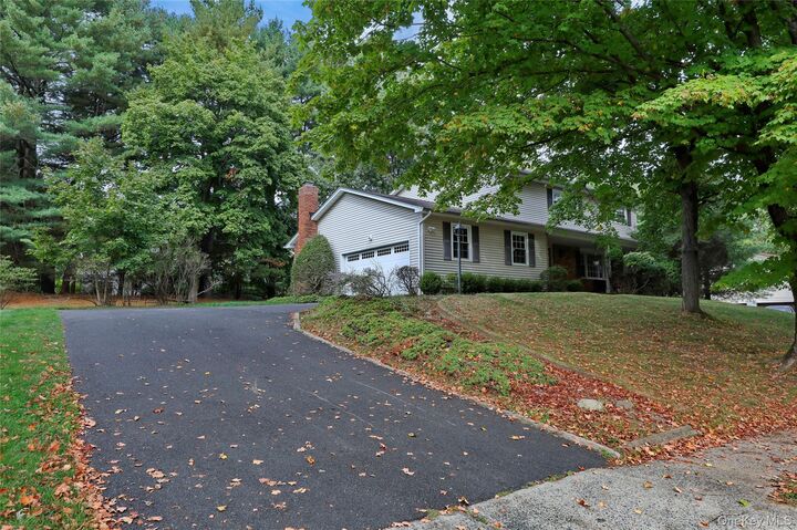 Property Photo:  11 Ungava Drive  NY 10956 
