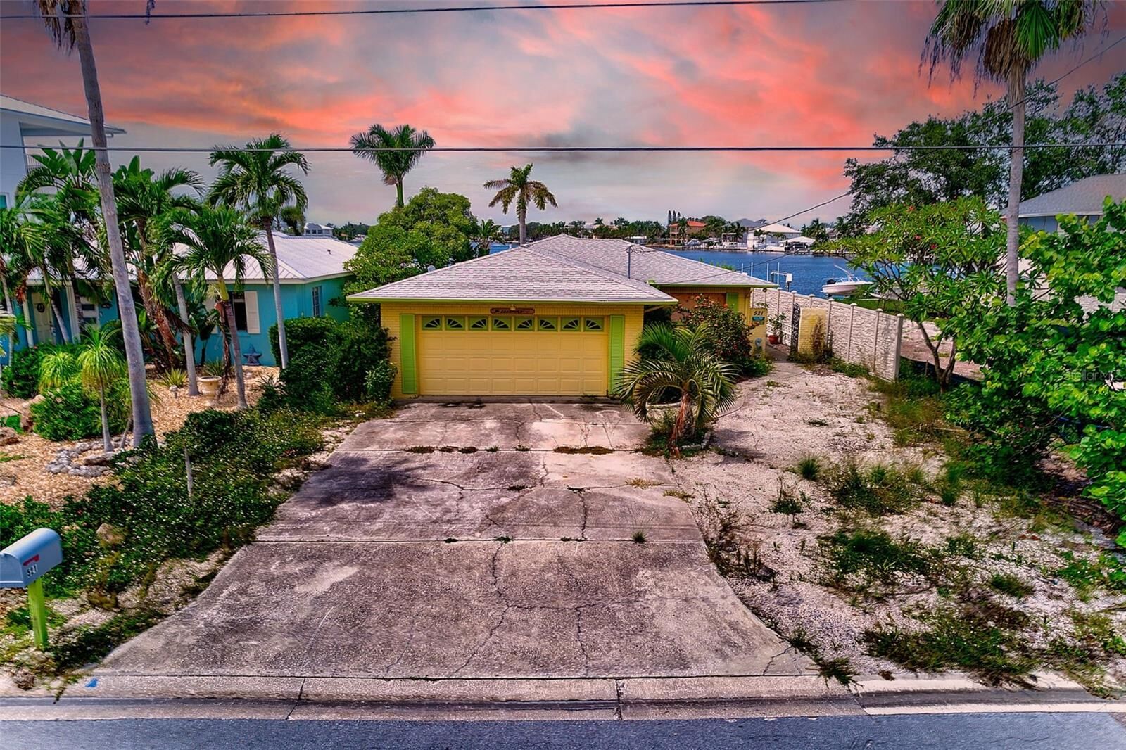 Property Photo: 521 20th Avenue FL 33785