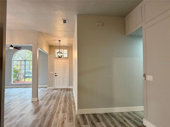 Property Photo:  1020 Corkwood Drive  FL 32765 