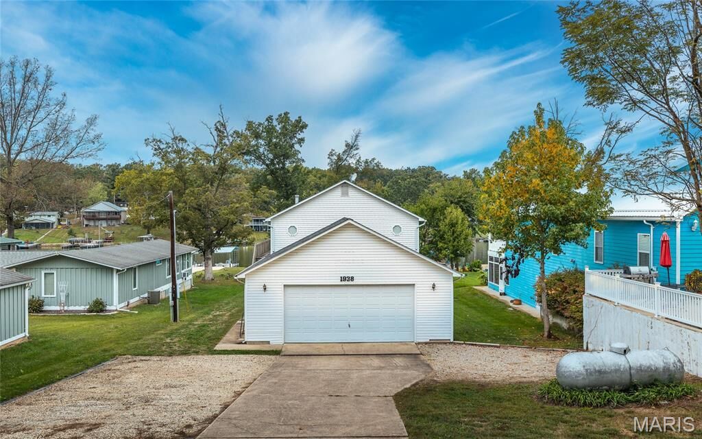 Property Photo: 1938 Lakeshore Drive MO 65453