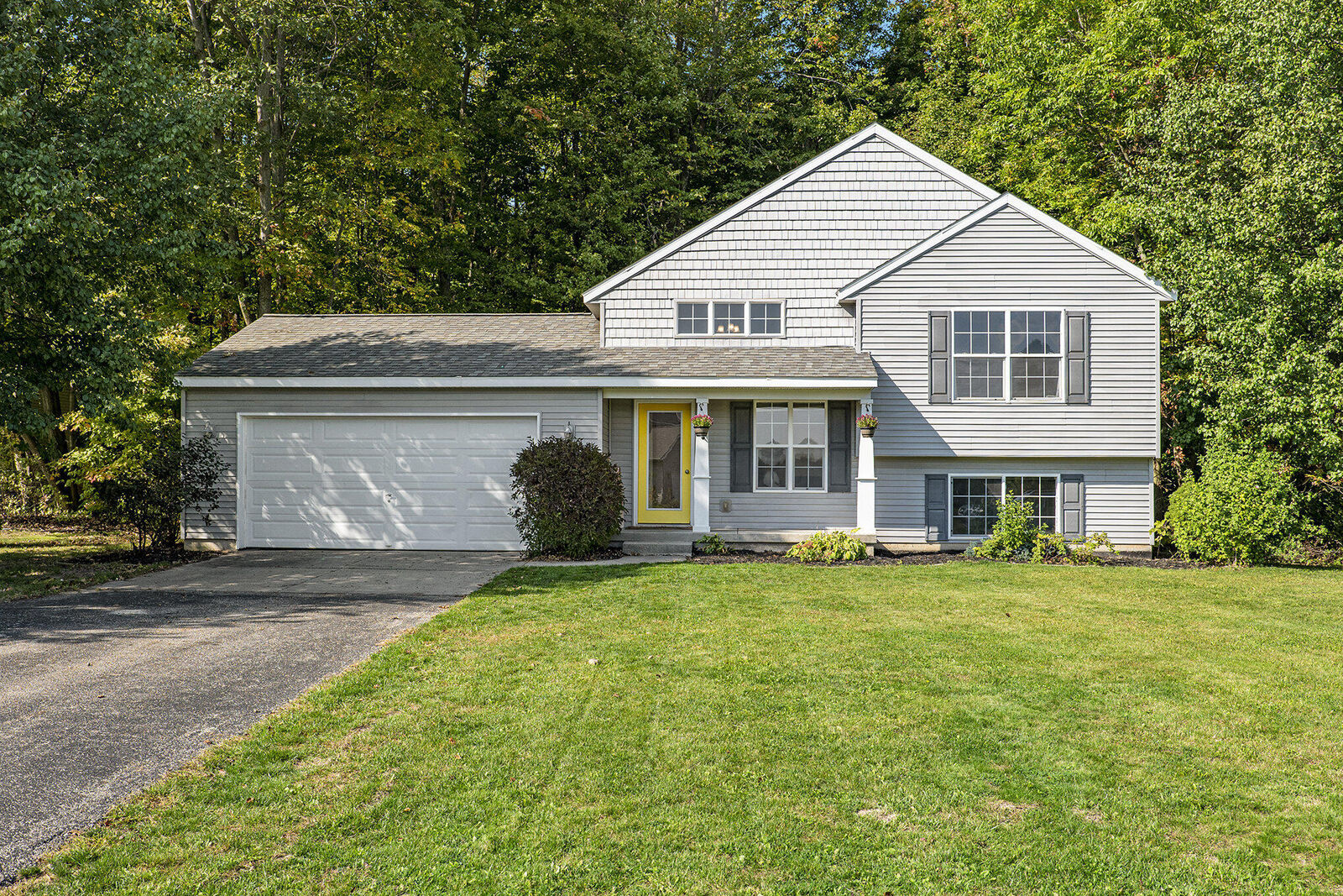 Property Photo: 2053 Winston View Drive NE MI 49319