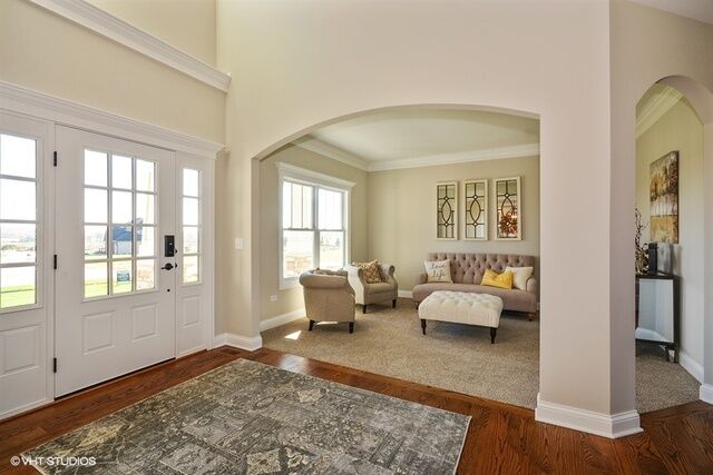 Property Photo:  770 Dartmouth Lane  IL 60543 