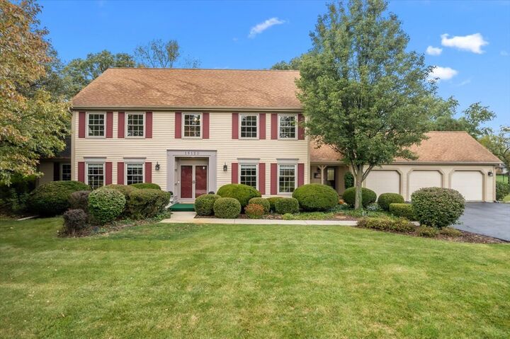 1S150 Cantigny Drive  Winfield IL 60190 photo