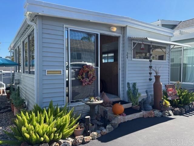 Property Photo:  170 Diana Street 24  CA 92024 