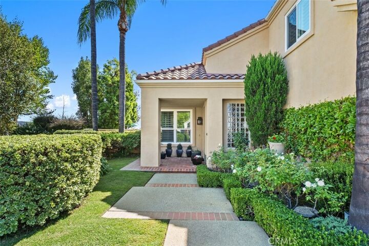 Property Photo: 6 Muirfield CA 92679