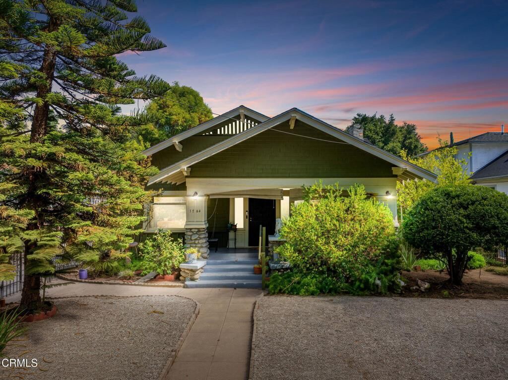 Property Photo:  1764 N Raymond Avenue  CA 91103 