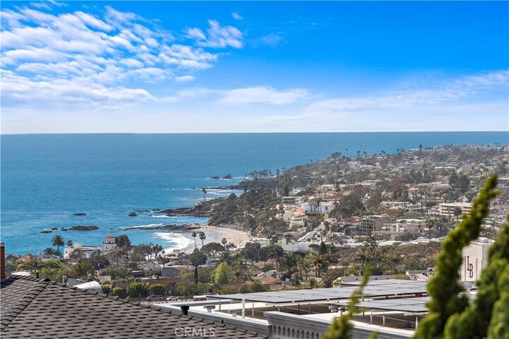 Property Photo:  866 Coast View Drive  CA 92651 