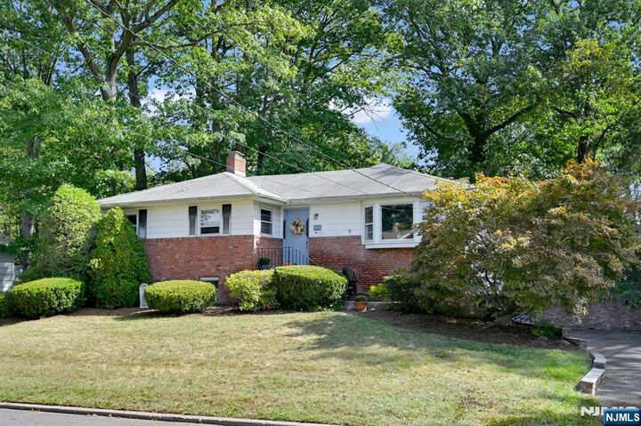567 Hickory Street  Twp of Washington NJ 07676 photo