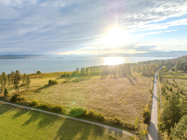 Property Photo:  33899 Finley Point Road S  MT 59860 