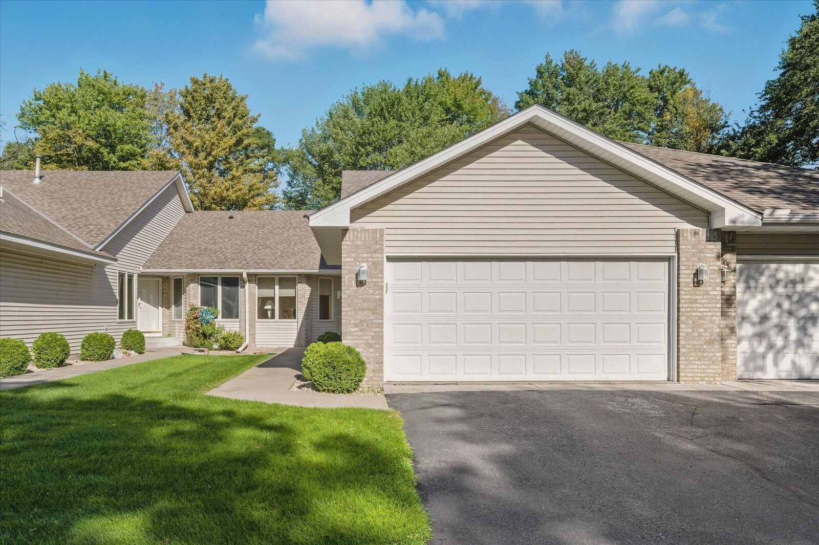 Property Photo:  11995 Aberdeen Street NE  MN 55449 