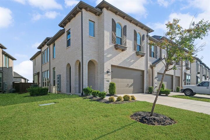 Photo de la propriété:  1136 Queensdown Way  TX 75126