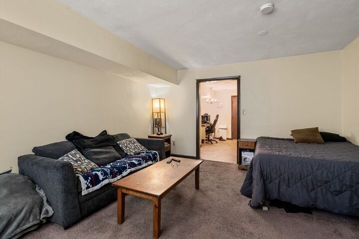 Property Photo:  624 Boston Post Rd E 7  MA 01752 