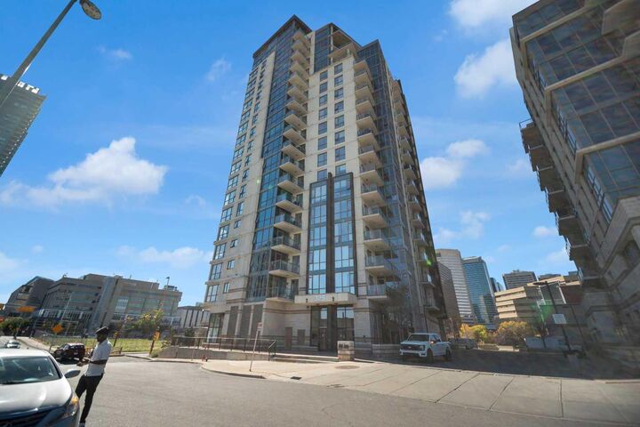 325 3 Street SE 604  Calgary AB T2G 0T9 photo