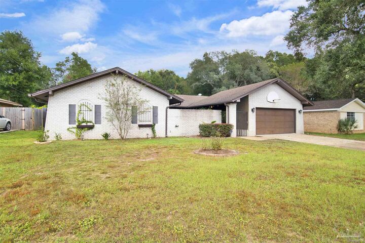 1018 Stillbrook Rd  Pensacola FL 32514 photo