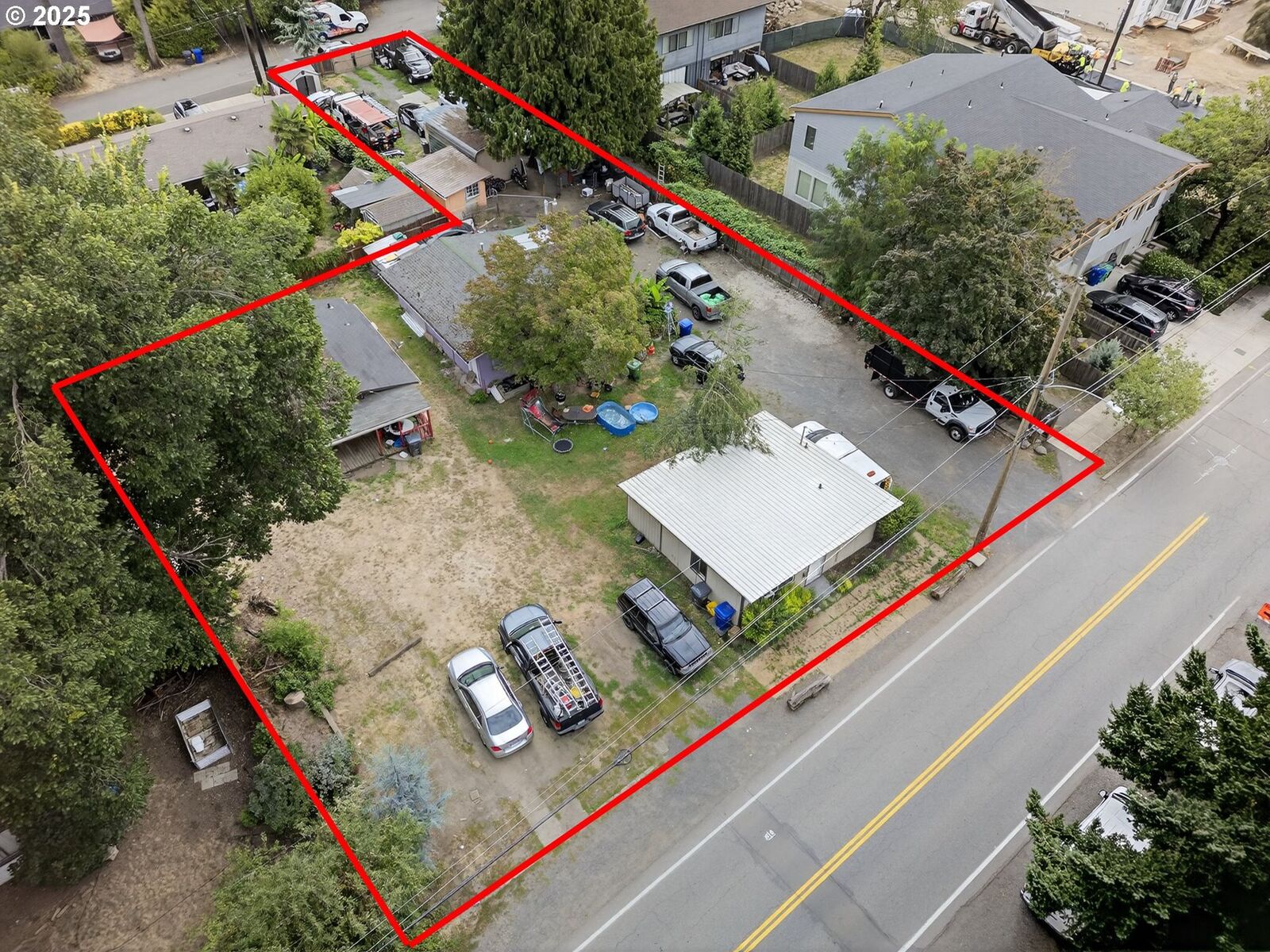 Property Photo:  4600 NE 72nd Ave  OR 97218 
