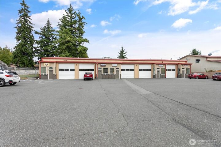 Property Photo:  4058  Hammer Drive B101  WA 98226 