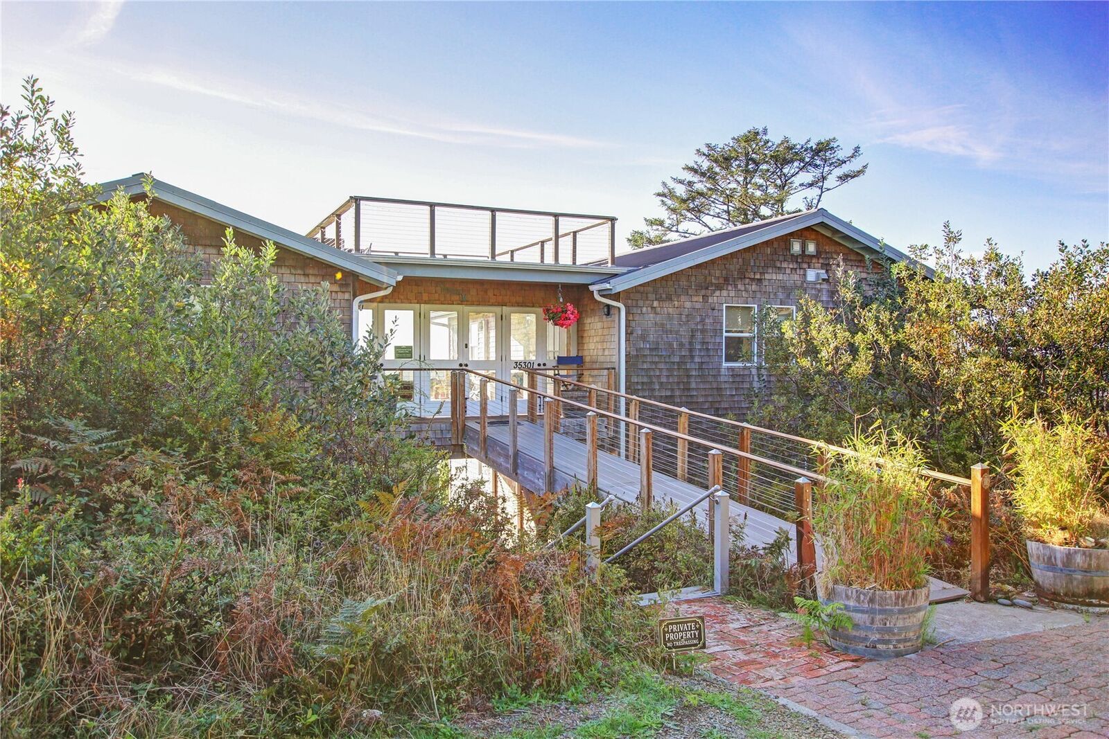 Property Photo:  35302  I Place  WA 98640 
