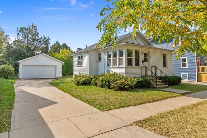 551 W 16th Avenue  Oshkosh WI 54902 photo
