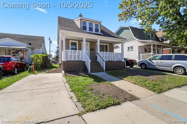 Property Photo: 1383 Cicotte Avenue MI 48146