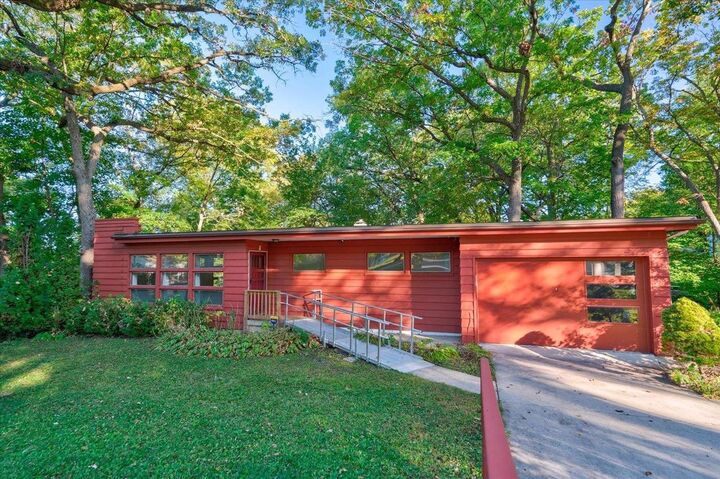 4334 Upland Drive  Madison WI 53705 photo