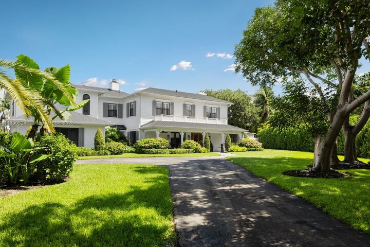 8521 SW 145th St  Palmetto Bay FL 33158 photo