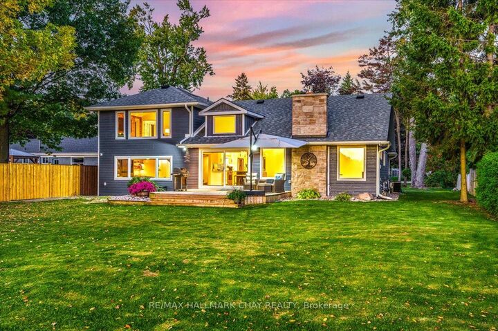 Photo de la propriété: 668 Broadview Avenue ON L3V 6P2