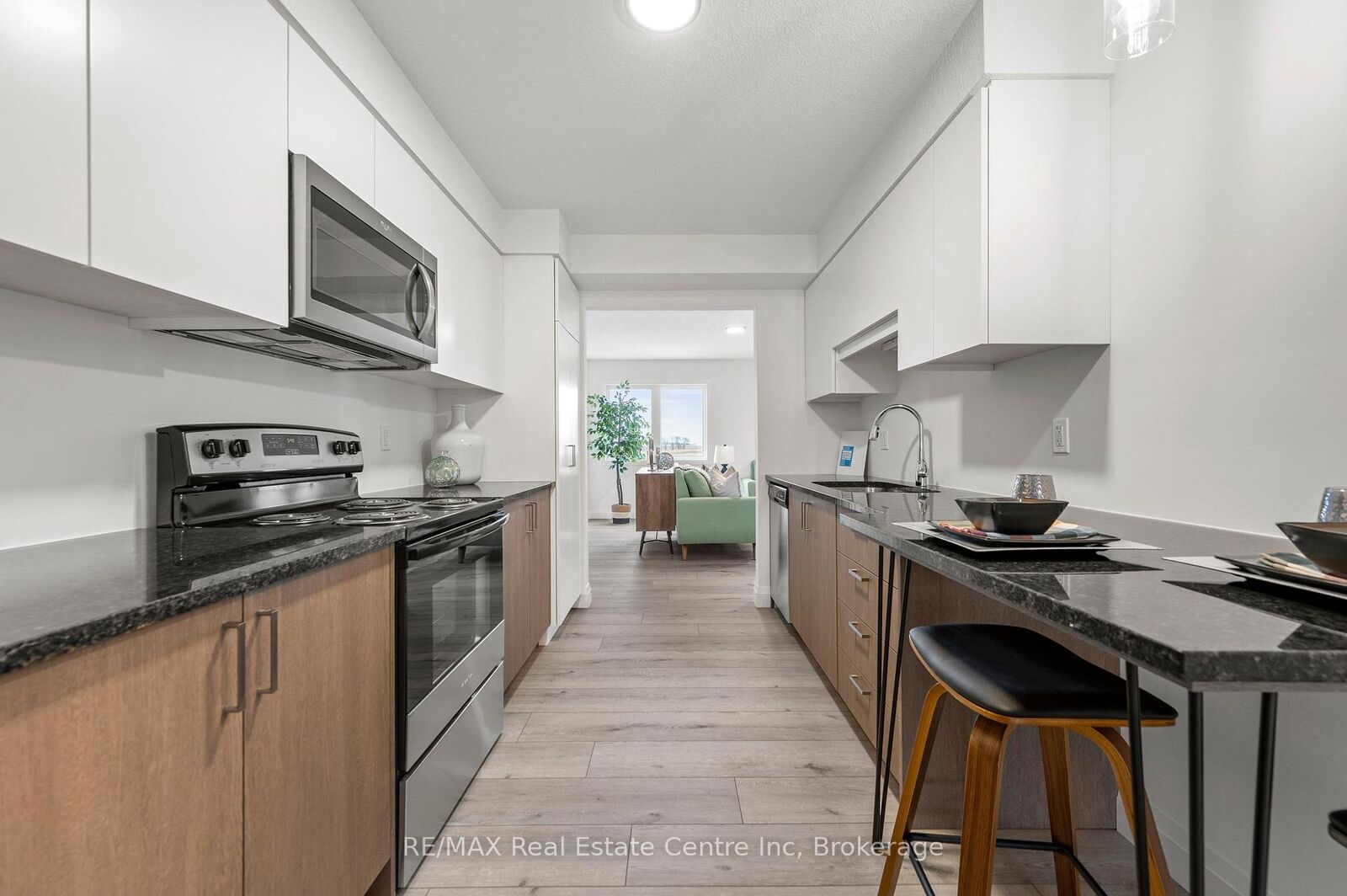 Property Photo:  182 Bridge Crescent 6  ON N0G 2P0