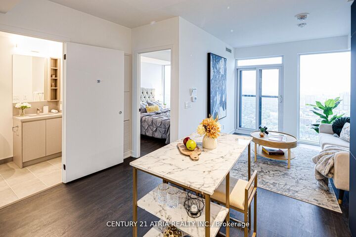 319 Jarvis Street 5011  Toronto ON M5B 0C8 photo