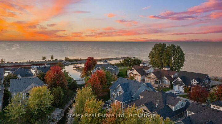Property Photo: 55 Waterfront Circle ON L9Y 4Z2