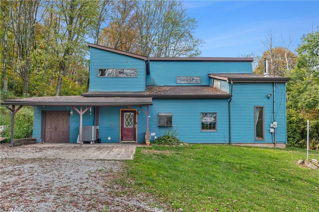 Property Photo: 409 Quail Hill Rd PA 15469