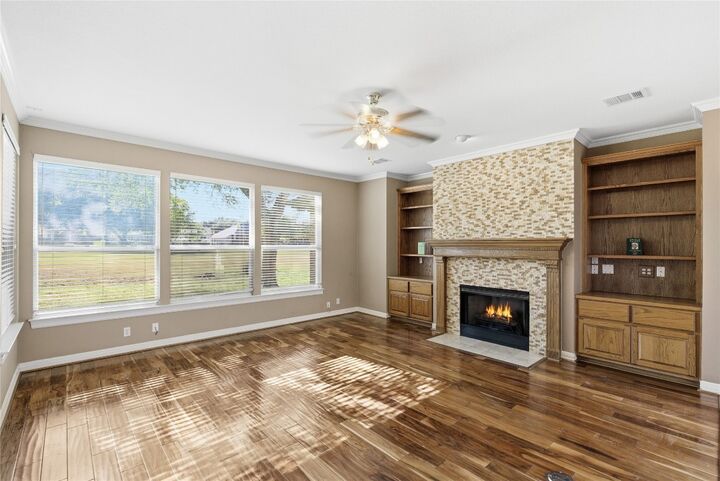 Property Photo: 10608 Portrush Court TX 78747