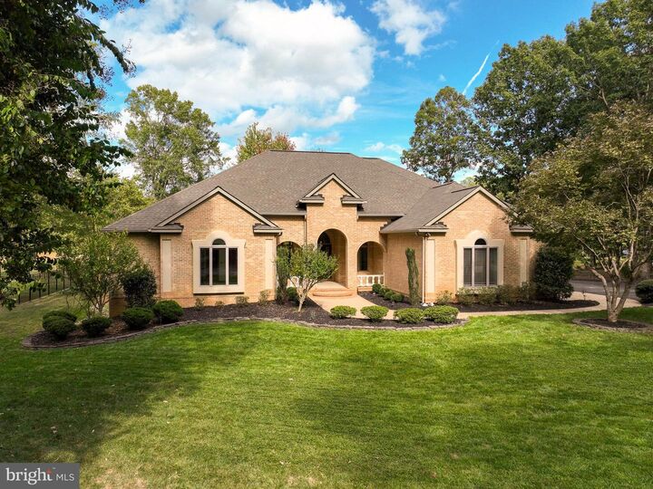 Property Photo: 11000 Sheridan Drive VA 22551