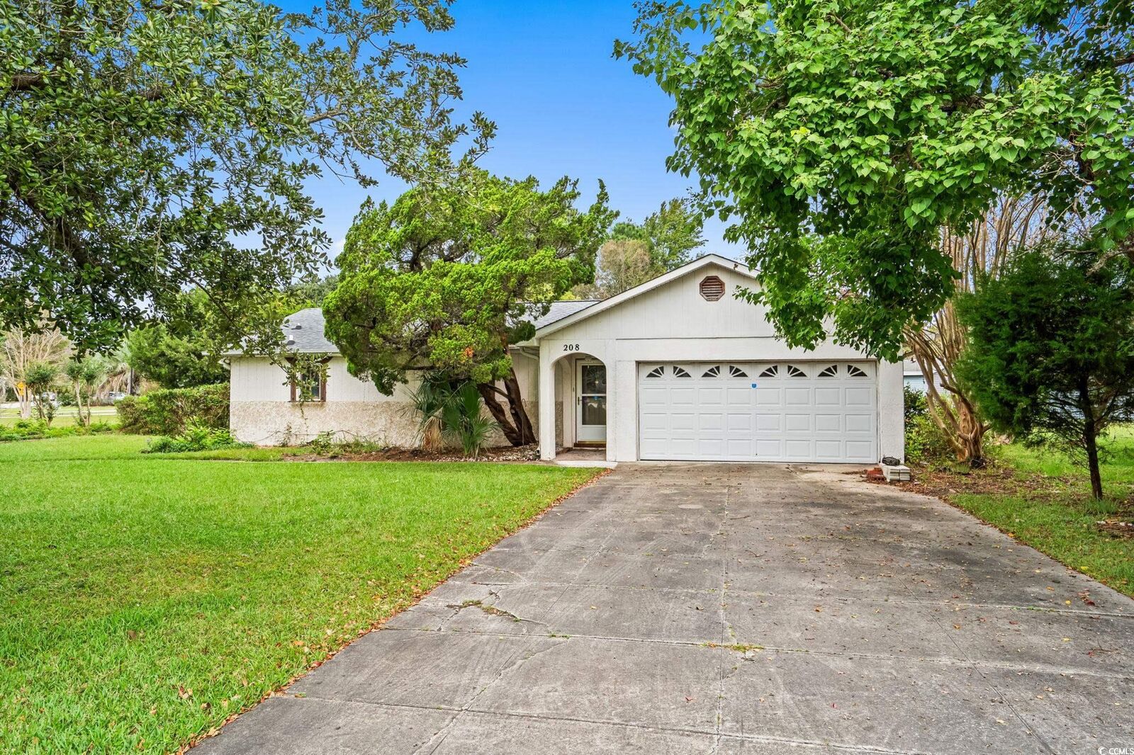 Property Photo: 208 Caropine Dr. SC 29575