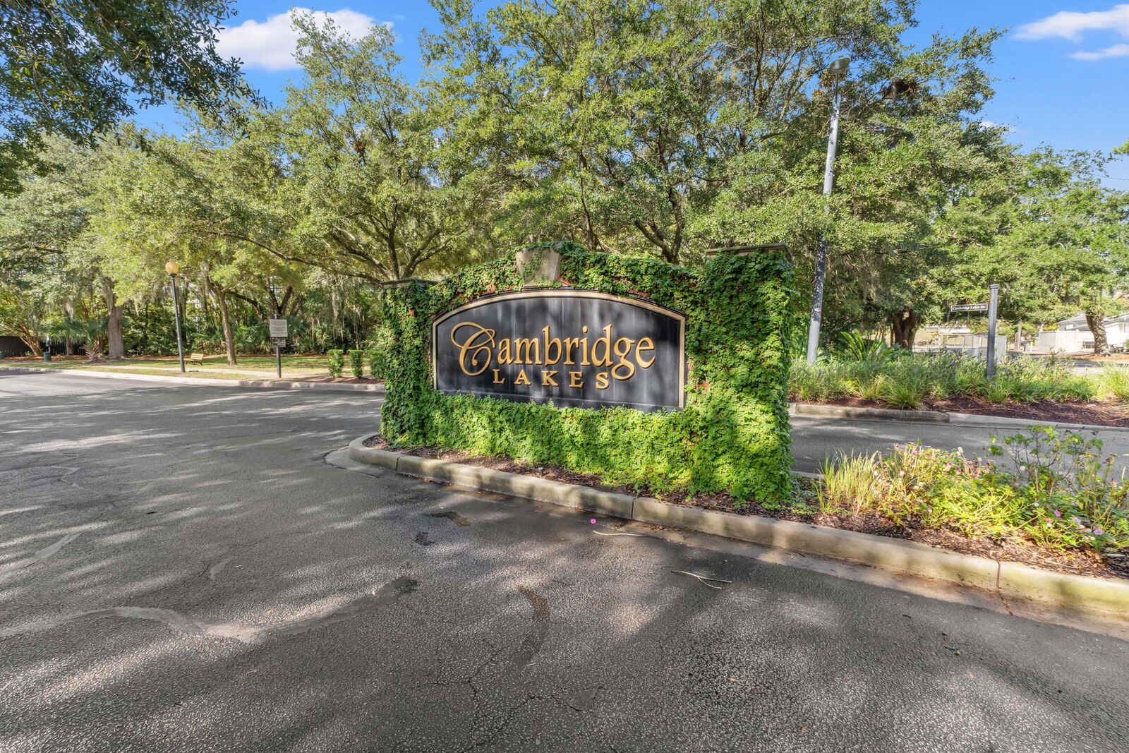 Property Photo: 1515 Cambridge Lakes Drive SC 29464