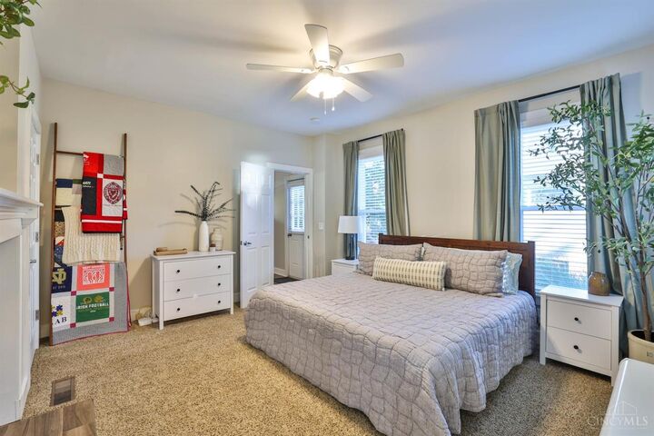 Property Photo: 3950 Elsmere Avenue OH 45212