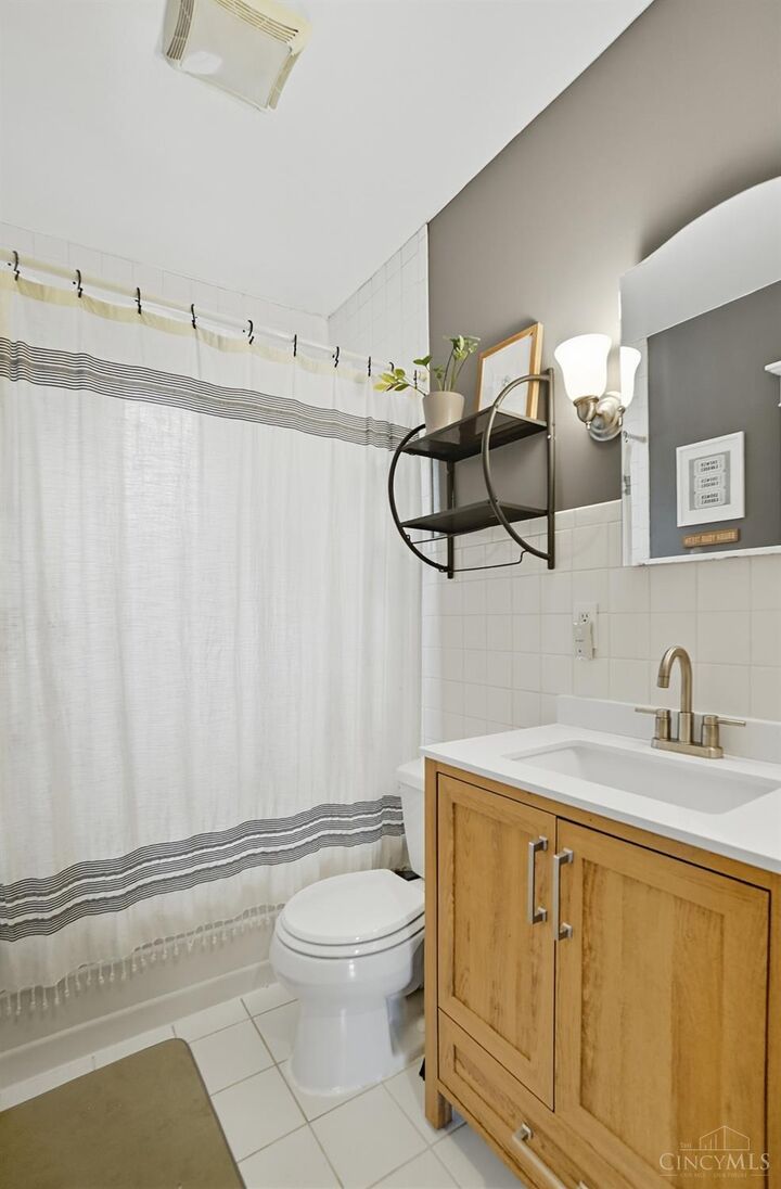 Property Photo: 1419 Beacon Street OH 45230