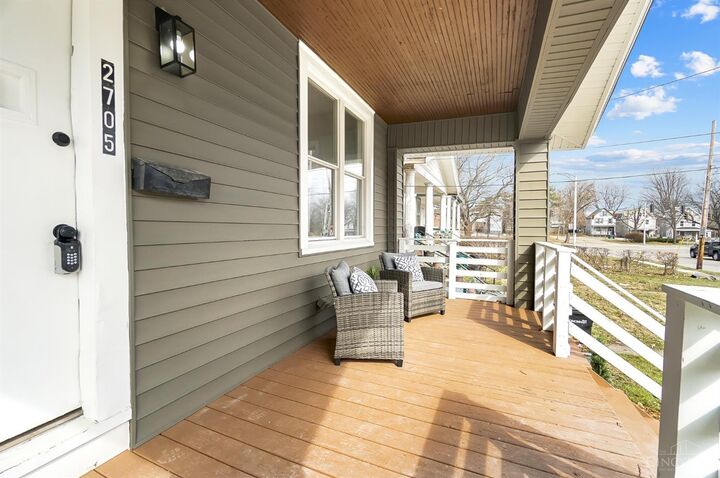 Property Photo: 2705 Ashland Avenue OH 45206
