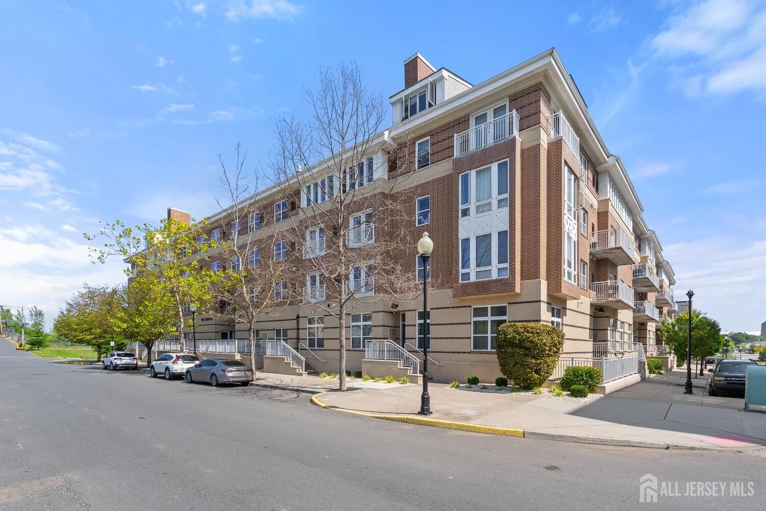 Property Photo:  368 Rector Street 521  NJ 08861 