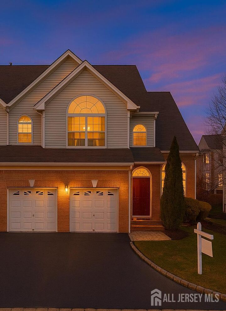 903 Swallow Court NW  North Brunswick NJ 08902 photo