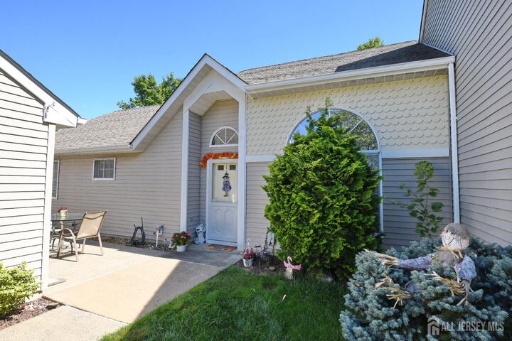 Property Photo: 661 Azalea Plaza NJ 08831