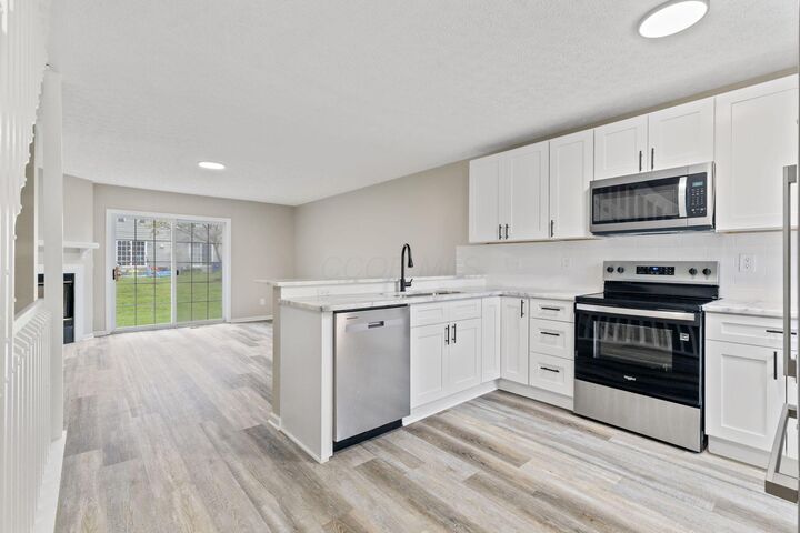 Property Photo:  4115 Meadowleigh Way  OH 43230 