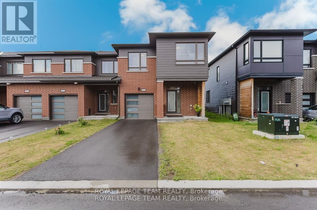 Photo de la propriété: 611 Fenwick Way ON K2J 7E5