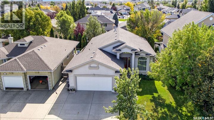 Photo de la propriété: 219 Brookhurst Crescent SK S7V 1C5