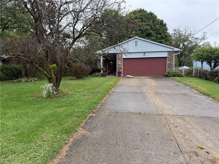 8531 Kingston Drive  Franklin OH 45005 photo