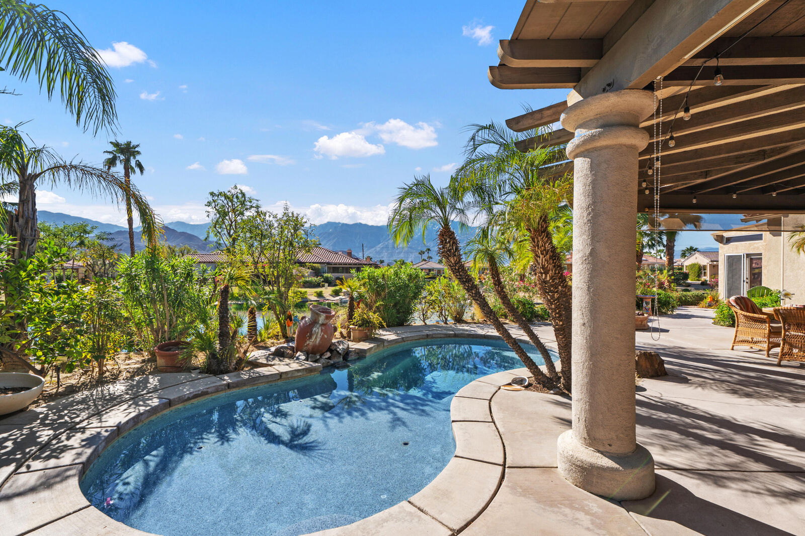 Property Photo: 5 Lake Louise Court CA 92270