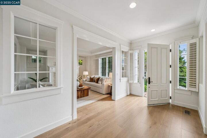 Property Photo: 159 Diablo Ranch Ct CA 94506