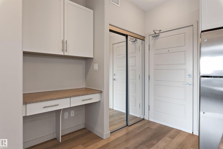 Property Photo: 1144 Adamson Drive SW 416 AB T6W 2X7