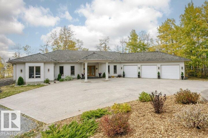 52245 Rge Rd 225  Rural Strathcona County AB T8C 1C6 photo