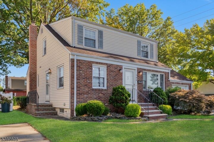 Property Photo:  753 Lafayette Ave  NJ 07083 